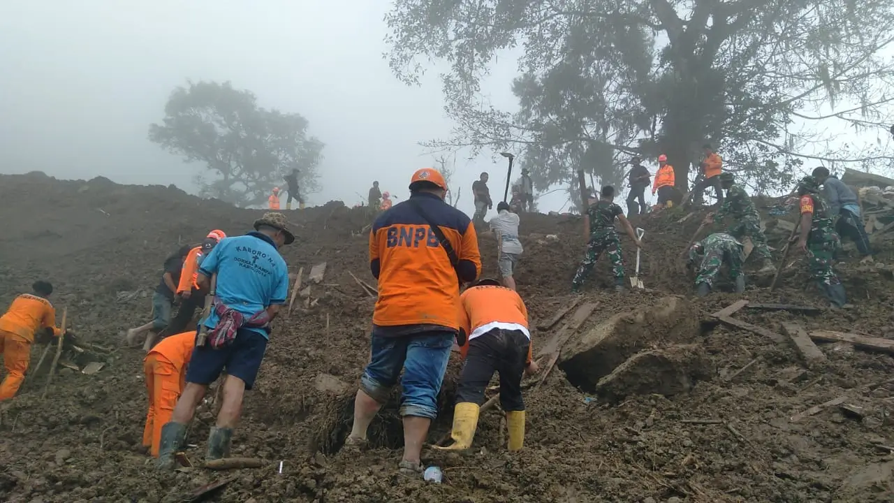 [UPDATE] Tanah Longsor Tana Toraja, Tim Gabungan Berhasil Temukan 20 Korban